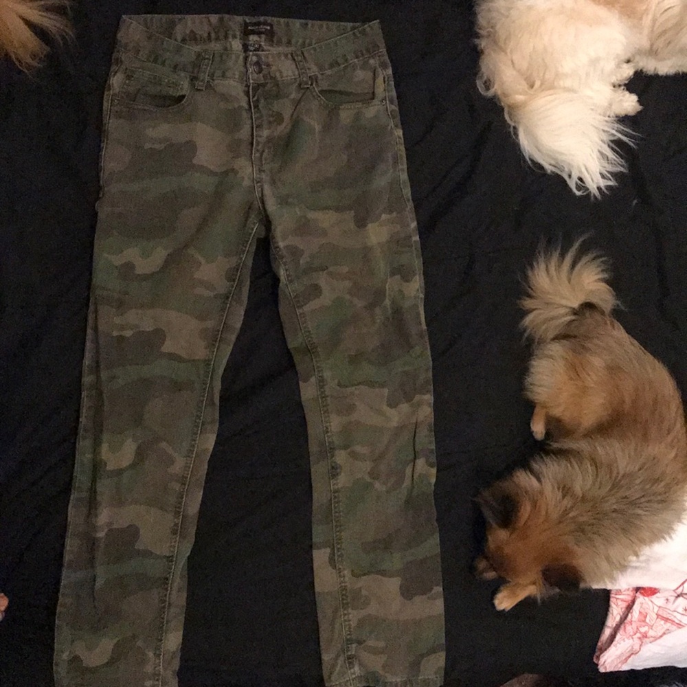 Mid waist camo pants